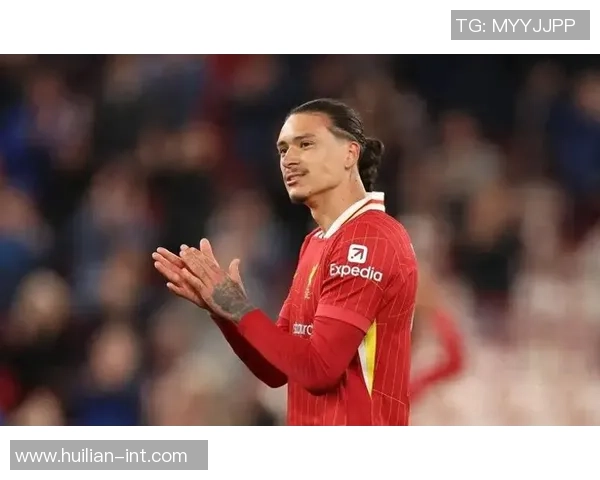 努涅斯的崛起与挑战：从新星到顶级前锋的成长之路