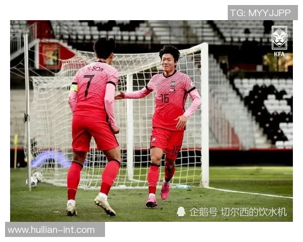 哈卡与奥鲁激战正酣球迷期待精彩对决与精彩进球瞬间