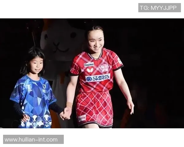 巅峰对决伊藤美诚与李晓霞谁能在乒乓球赛场上笑到最后
